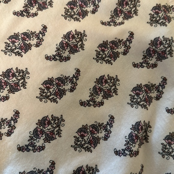 J.Jill Scoop Neck Elliptical Tee Top Floral XL NWOT - Picture 7 of 7